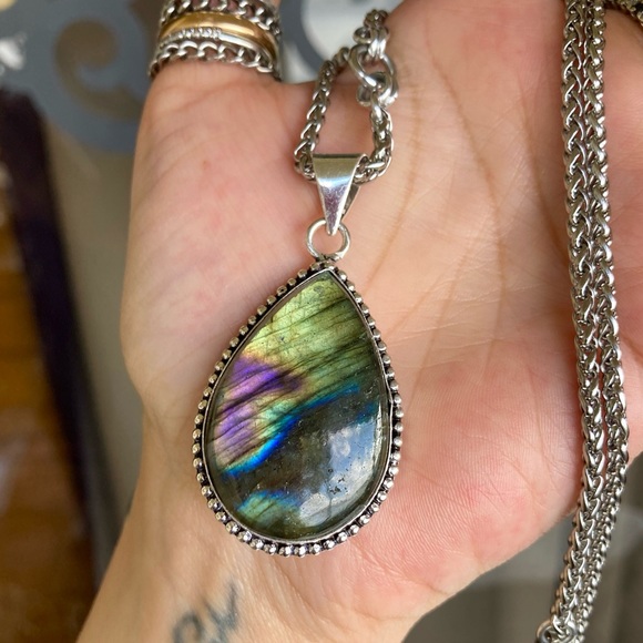 925 Sterling silver overlay iridescent rainbow pink blue labradorite necklace - Picture 12 of 14